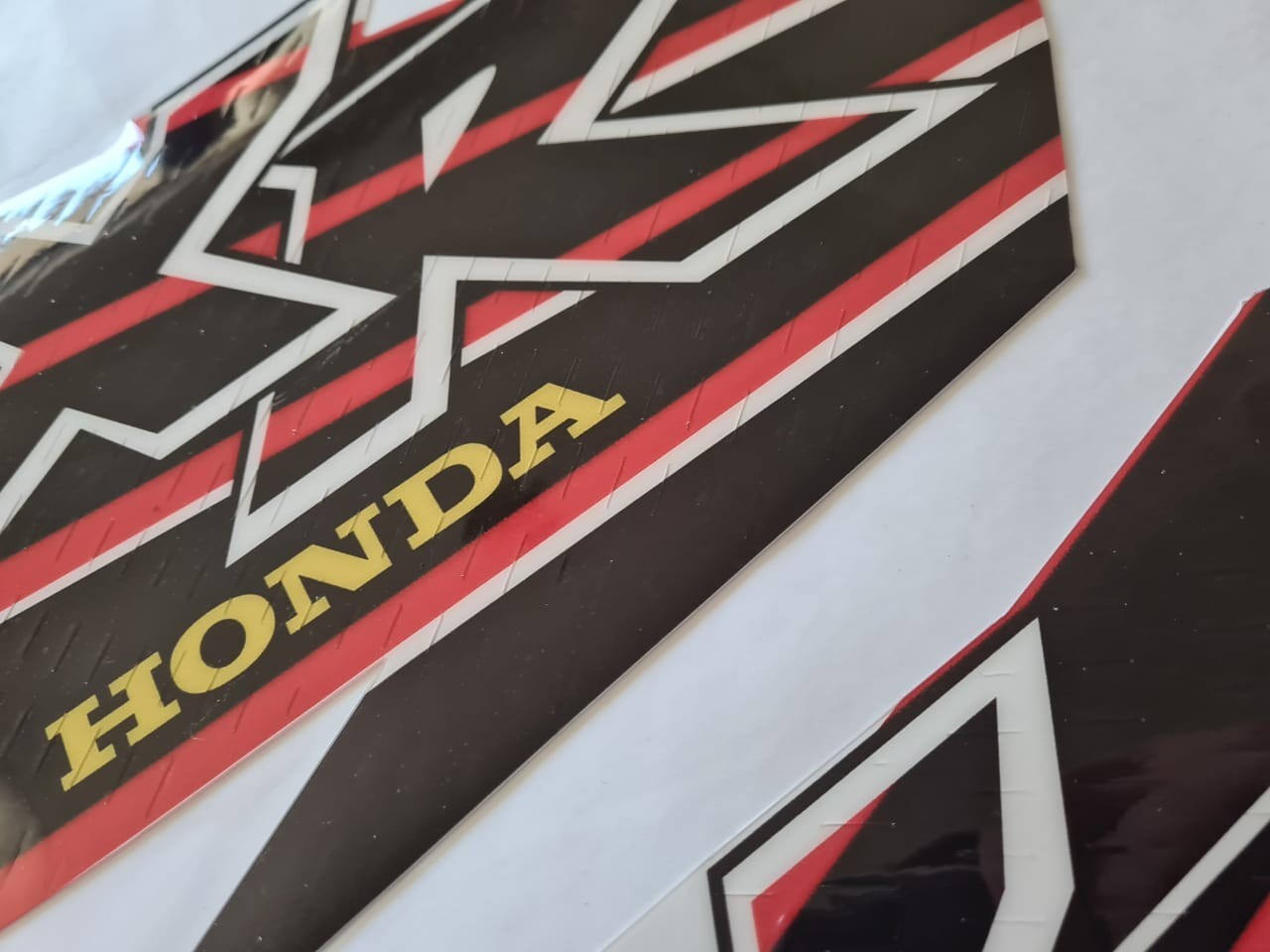 ï¸ Tank Decals Graphics for Honda XR 600 xr600r 99 RED Black glossy fast ship - Image 6