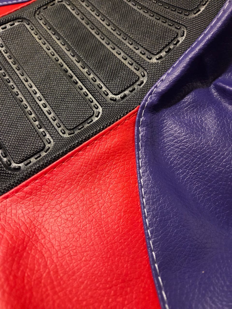 Seat Cover for Honda XR600 XR600R 1988â2000 | Red Purple UltraGrip Retro Look - Image 3