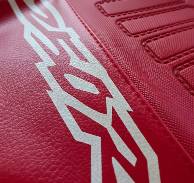 LCM UltraGrip Red/Black Seat Cover for Honda XR250R XR250 XR 250 96â04 MX Enduro - Image 5